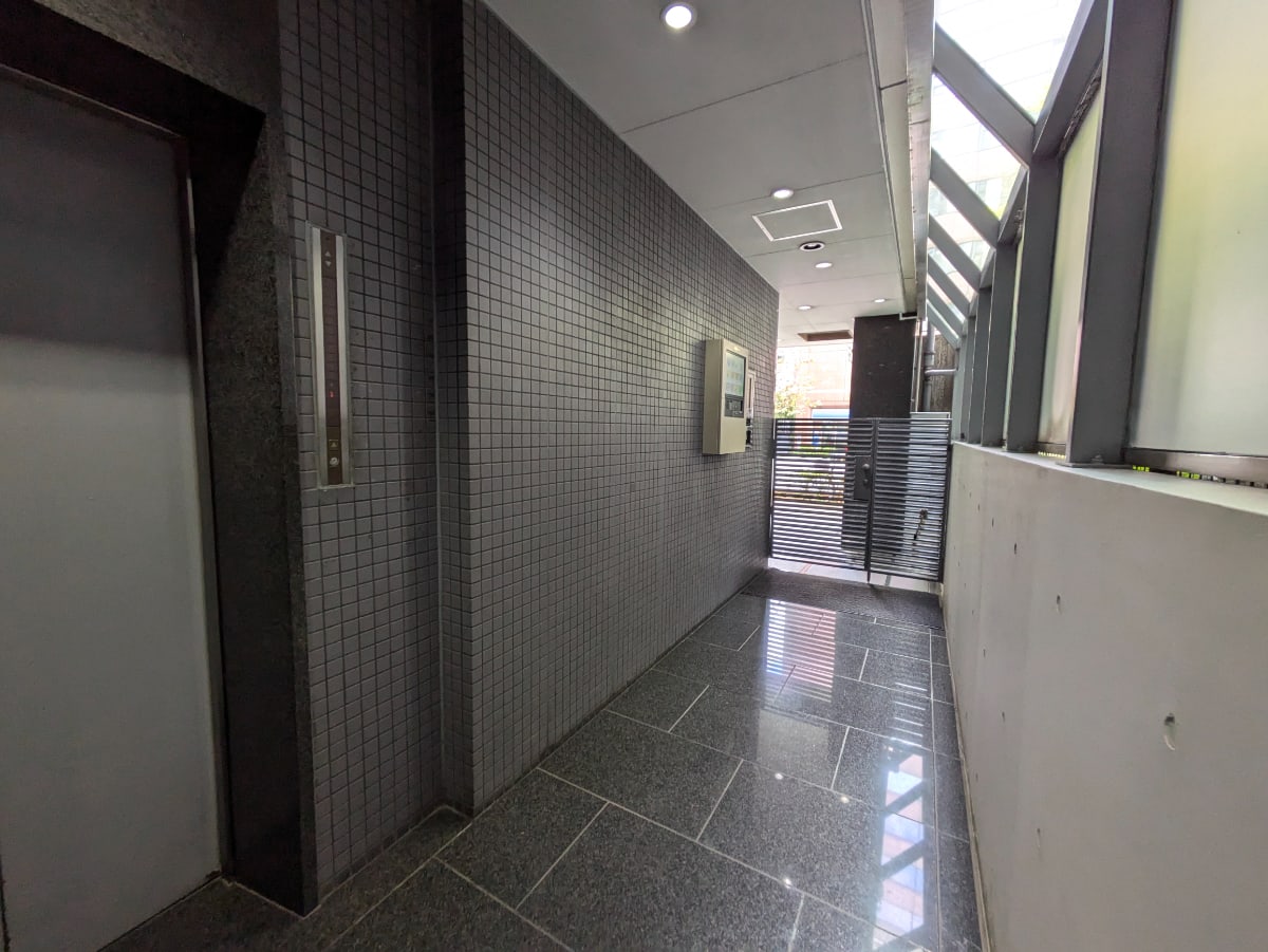 v20250822150702/fresh/building/J00100374714_11