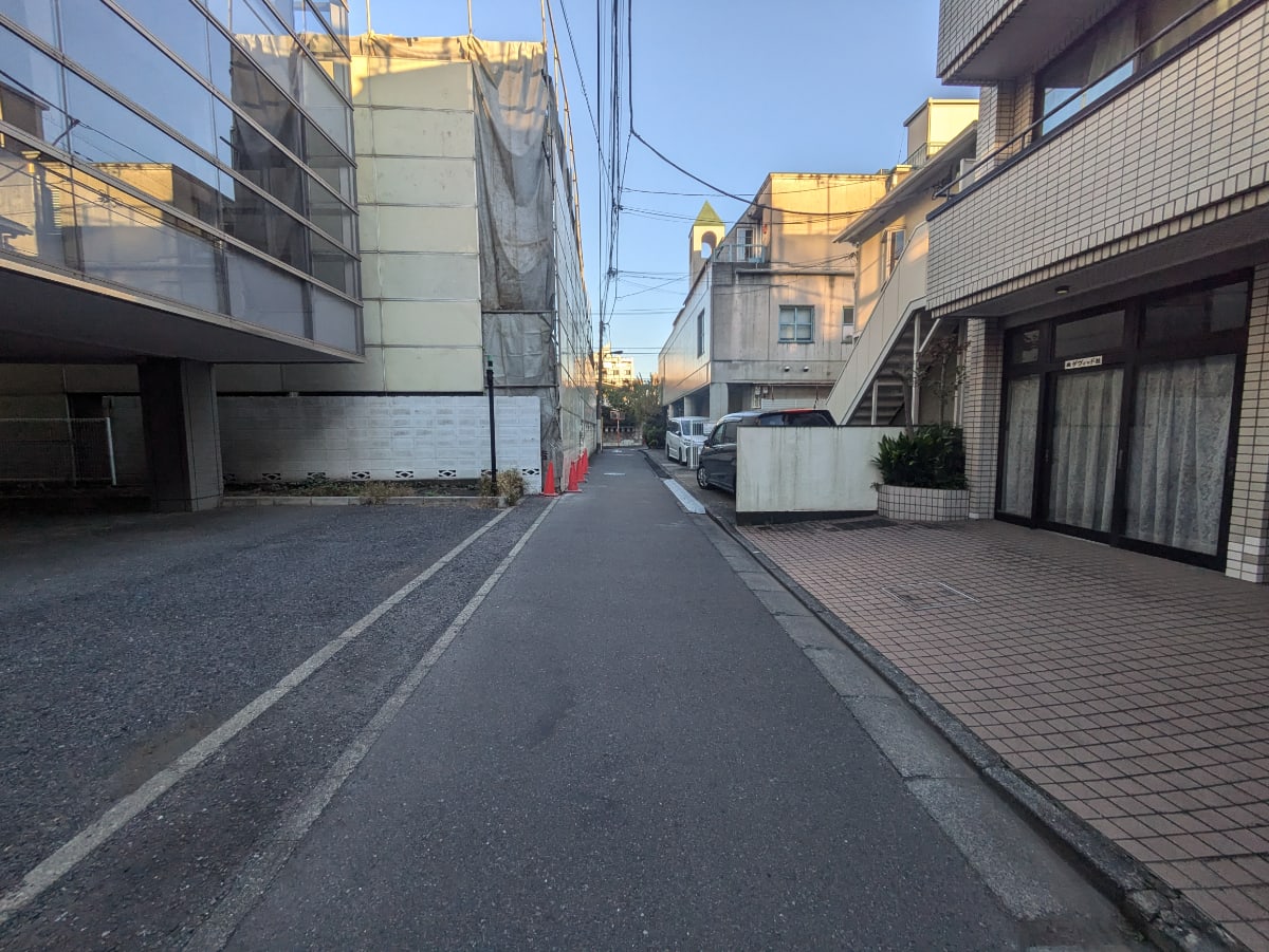 v20250822150702/fresh/building/J00100377269_12