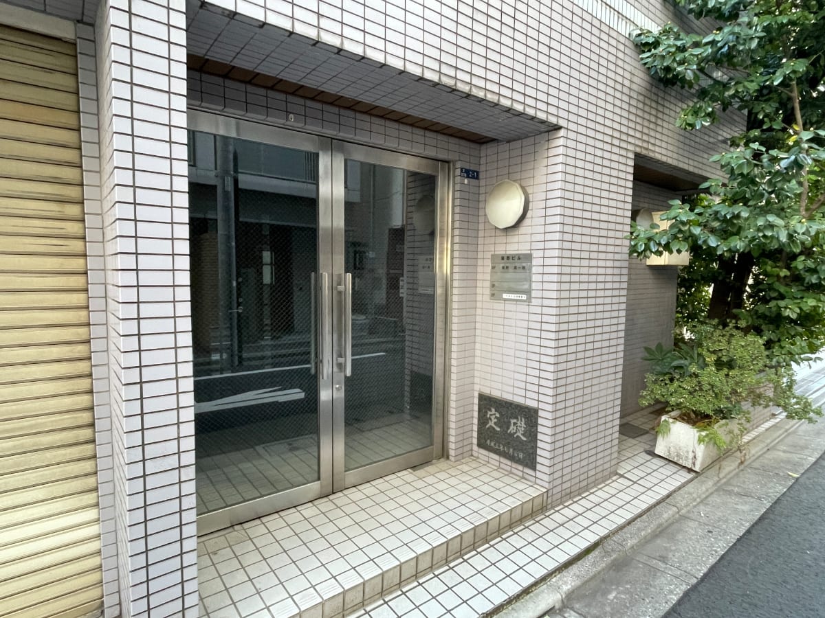 v20250822150702/fresh/building/J00100392986_3