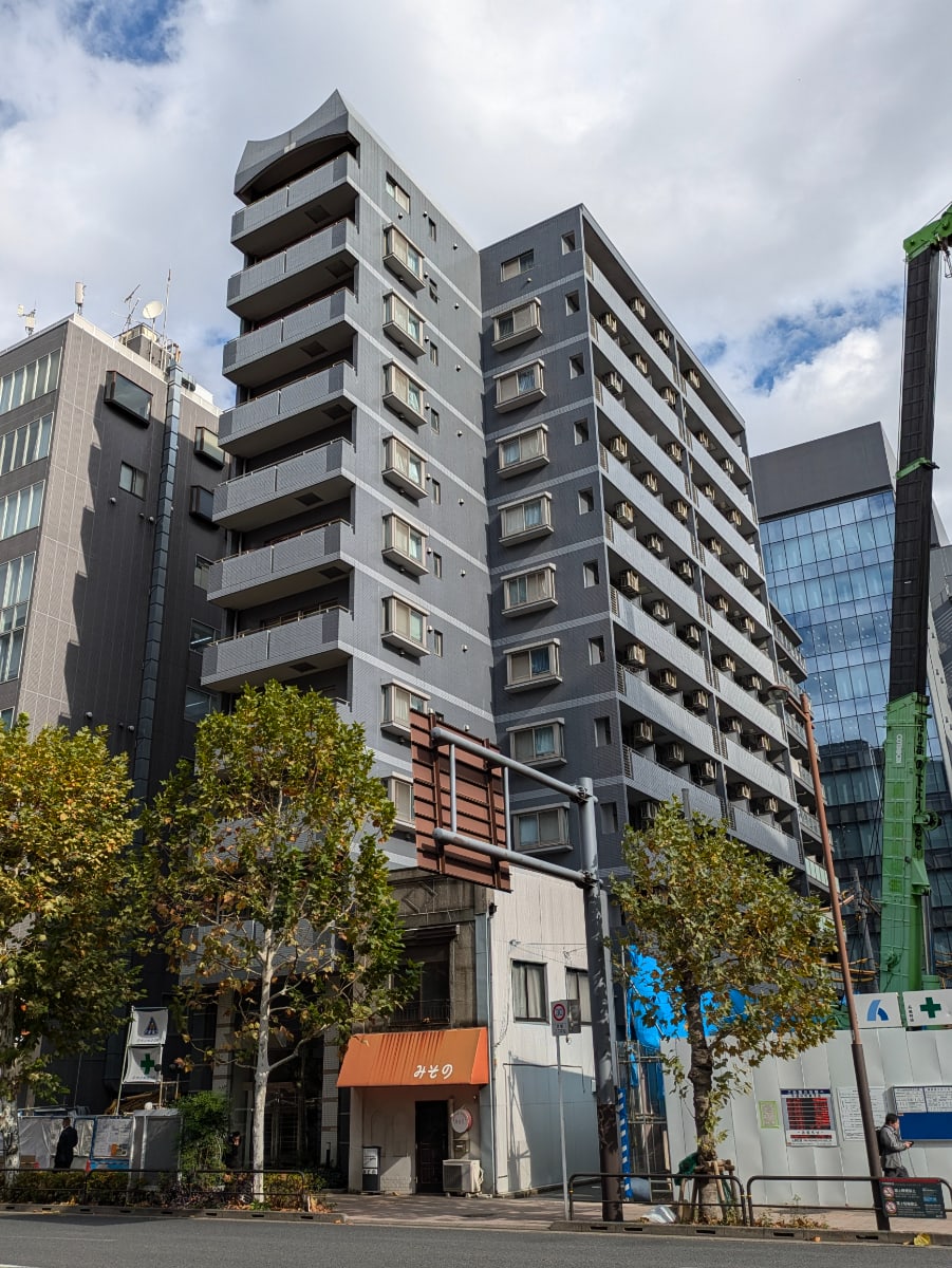 v20250822150702/fresh/building/J00100395724_1