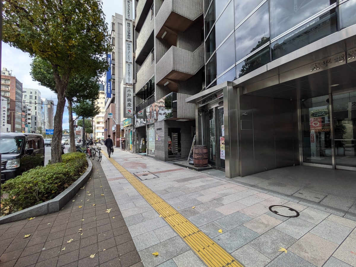 v20250822150702/fresh/building/J00100396237_12