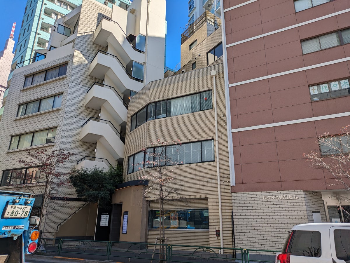 v20250822150702/fresh/building/J00100404510_12