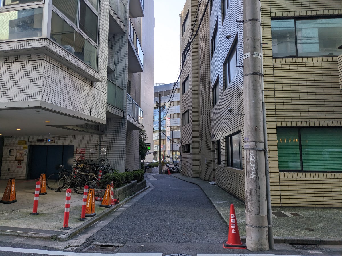 v20250822150702/fresh/building/J00100415672_14