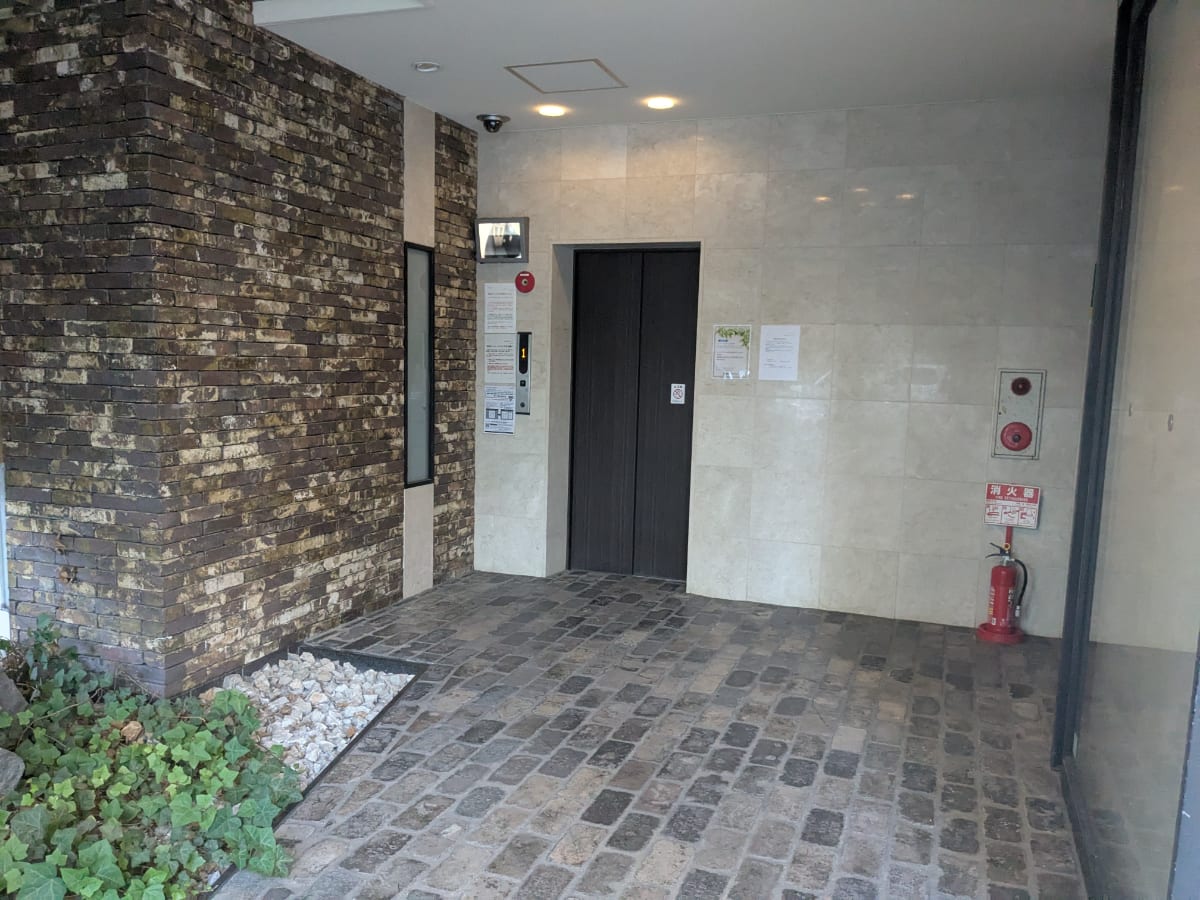 v20250822150702/fresh/building/J00100446201_10