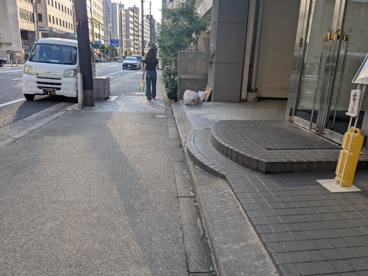 v20250822150702/fresh/building/J00100447528_2