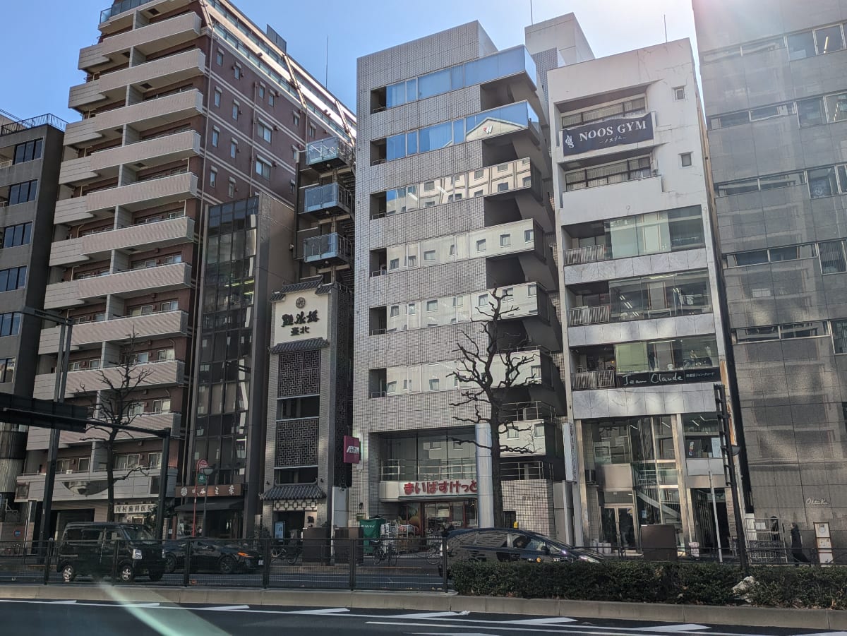 v20250824150551/fresh/building/J00100388093_1