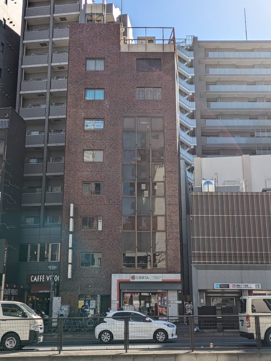 v20250824150551/fresh/building/J00100442412_5