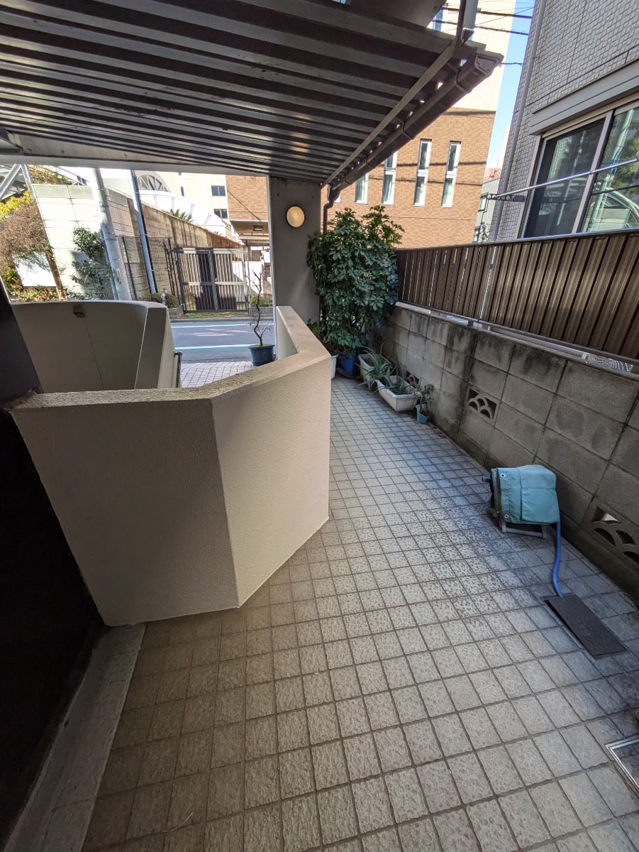 v20250824150551/fresh/building/J00100608425_11