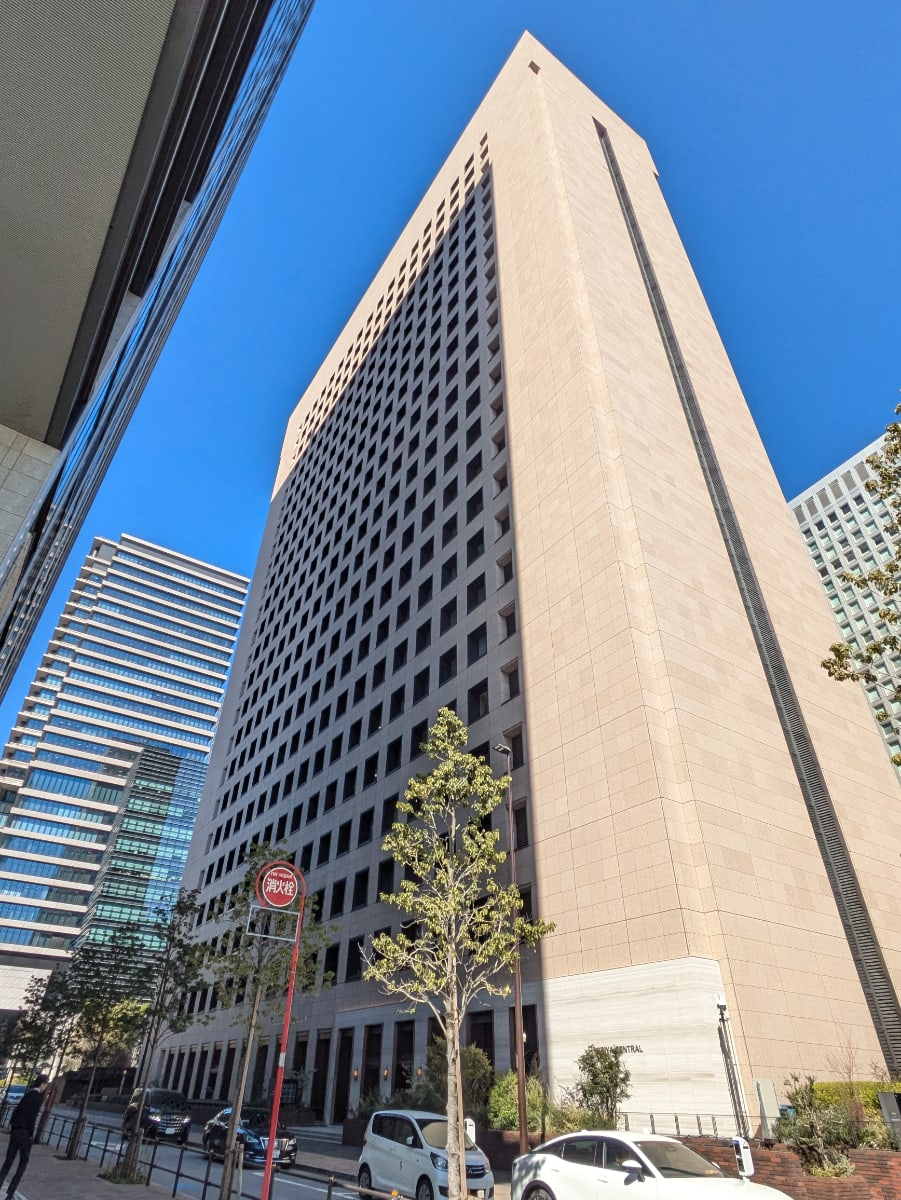 v20250826150703/fresh/building/J00100390282_17