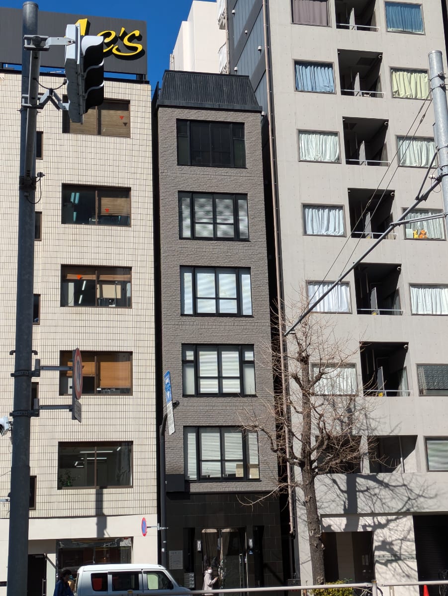 v20250827150704/fresh/building/J00100360645_5