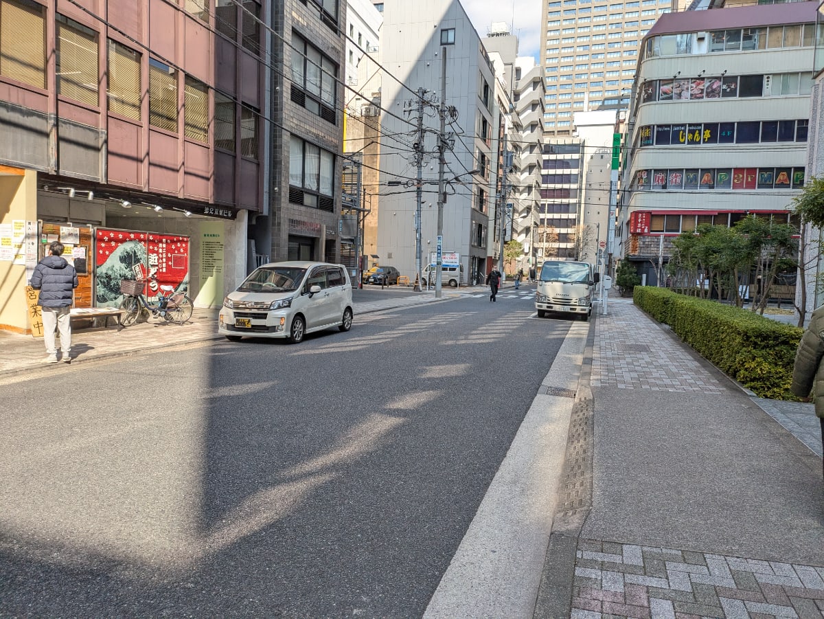 v20250827150704/fresh/building/J00100381122_13