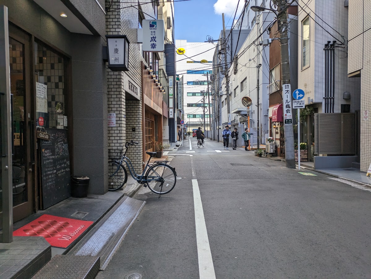 v20250827150704/fresh/building/J00100385166_14