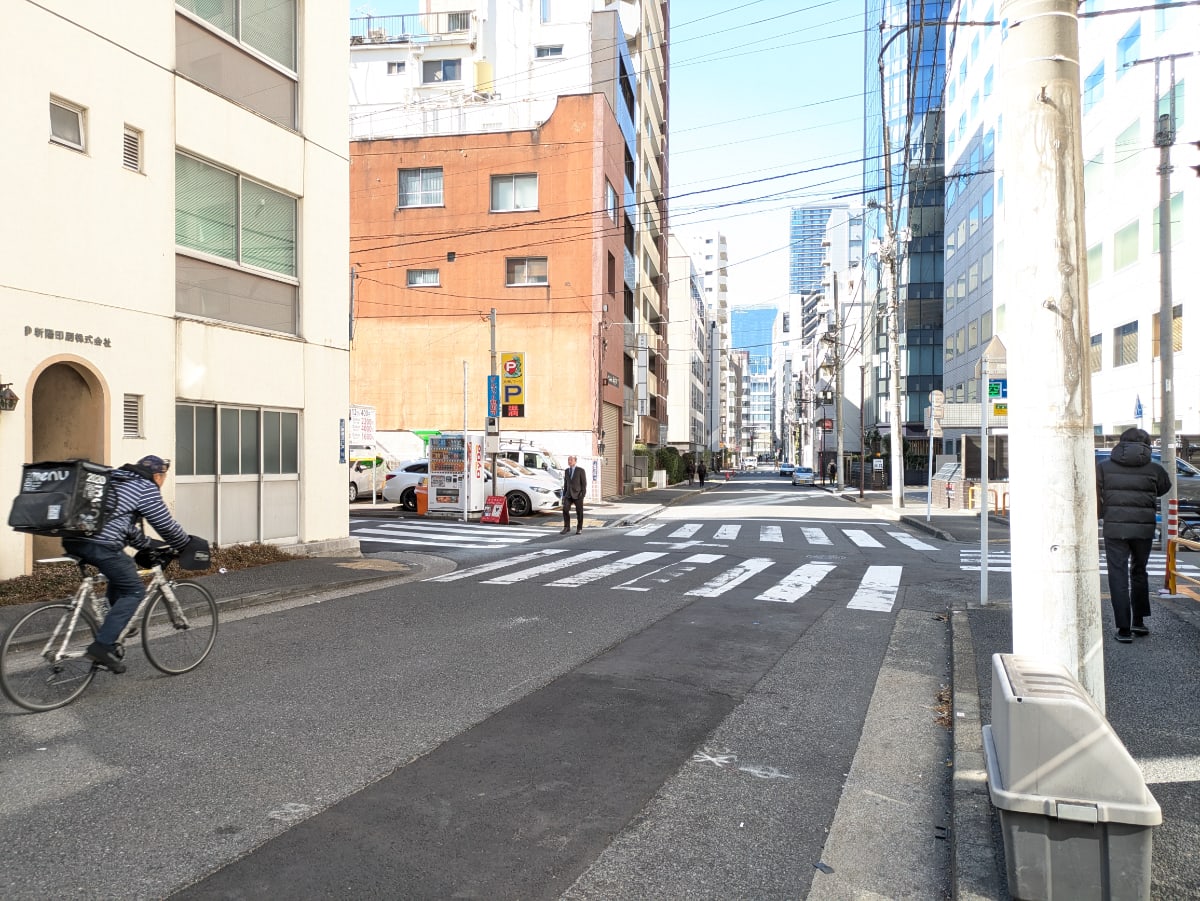 v20250827150704/fresh/building/J00100385809_24
