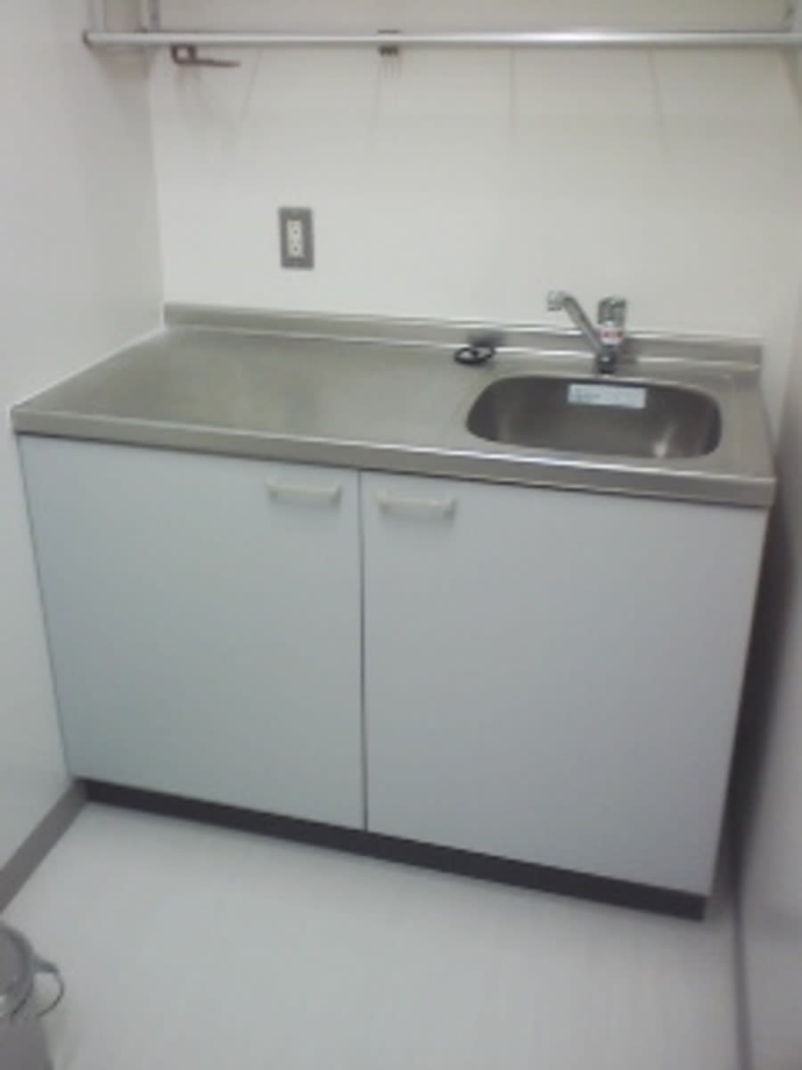 v20250827150704/fresh/building/J00100393628_8
