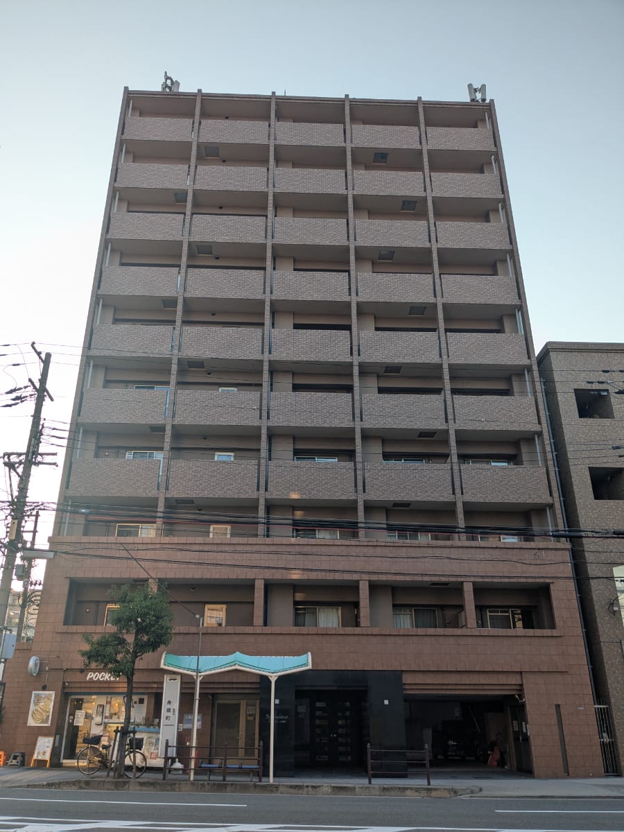 v20250828150706/fresh/building/J00100412321_6