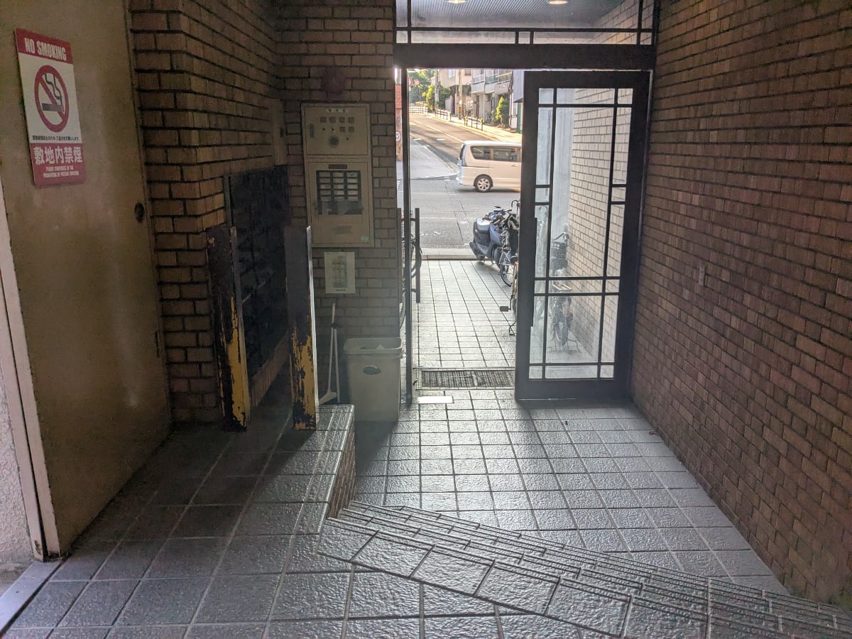v20250828150706/fresh/building/J00100412349_7
