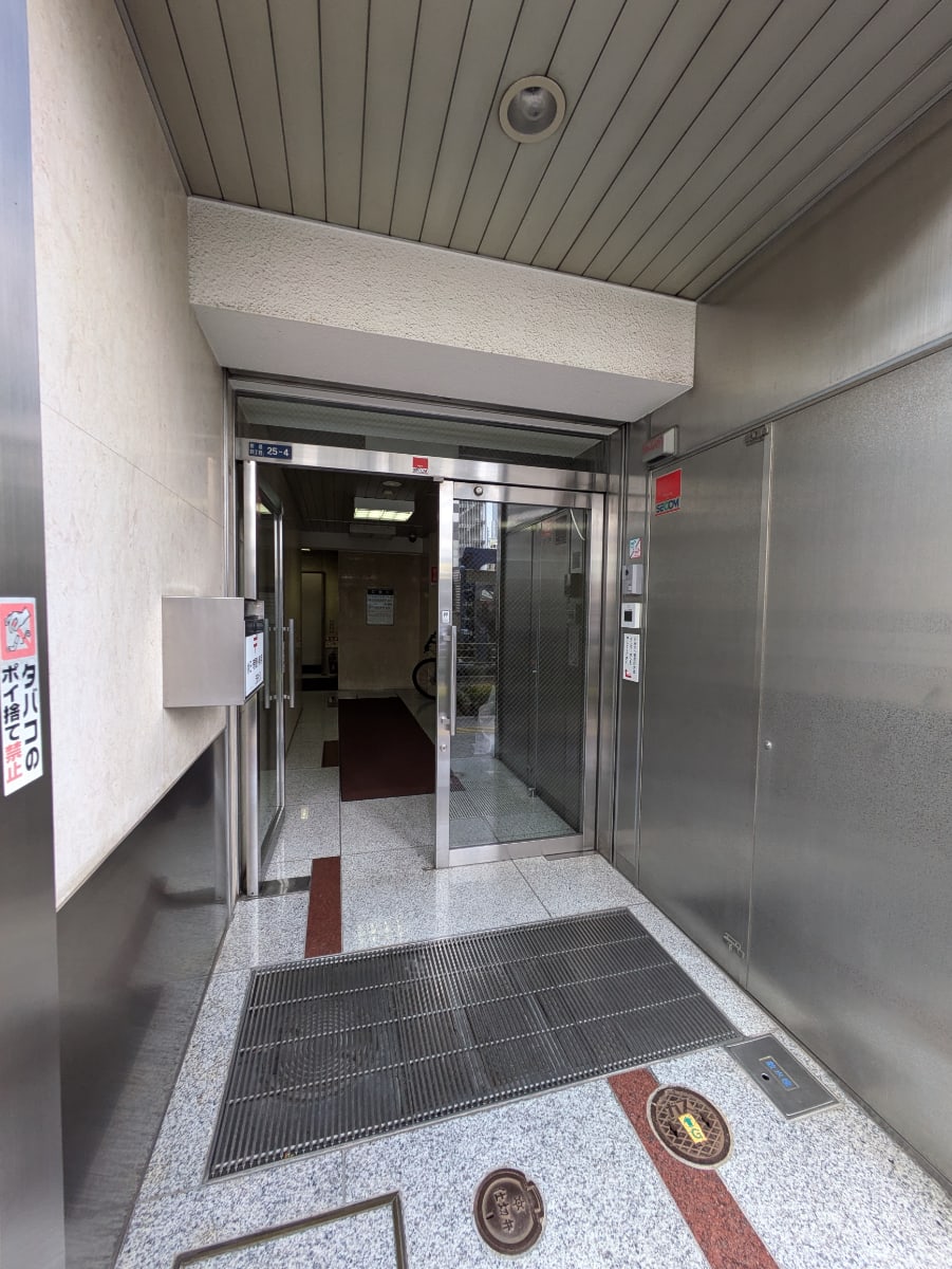 v20250829150804/fresh/building/J00100385857_12