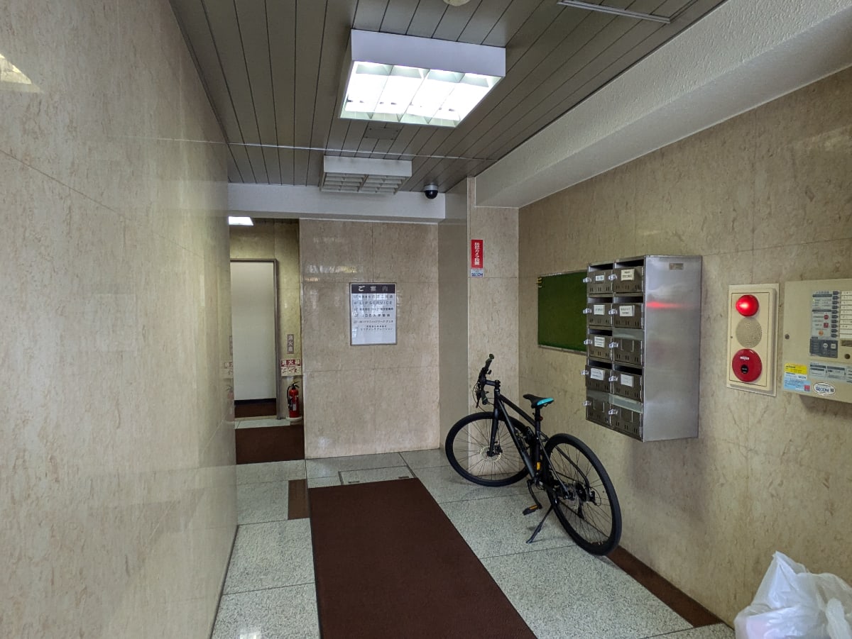 v20250829150804/fresh/building/J00100385857_13