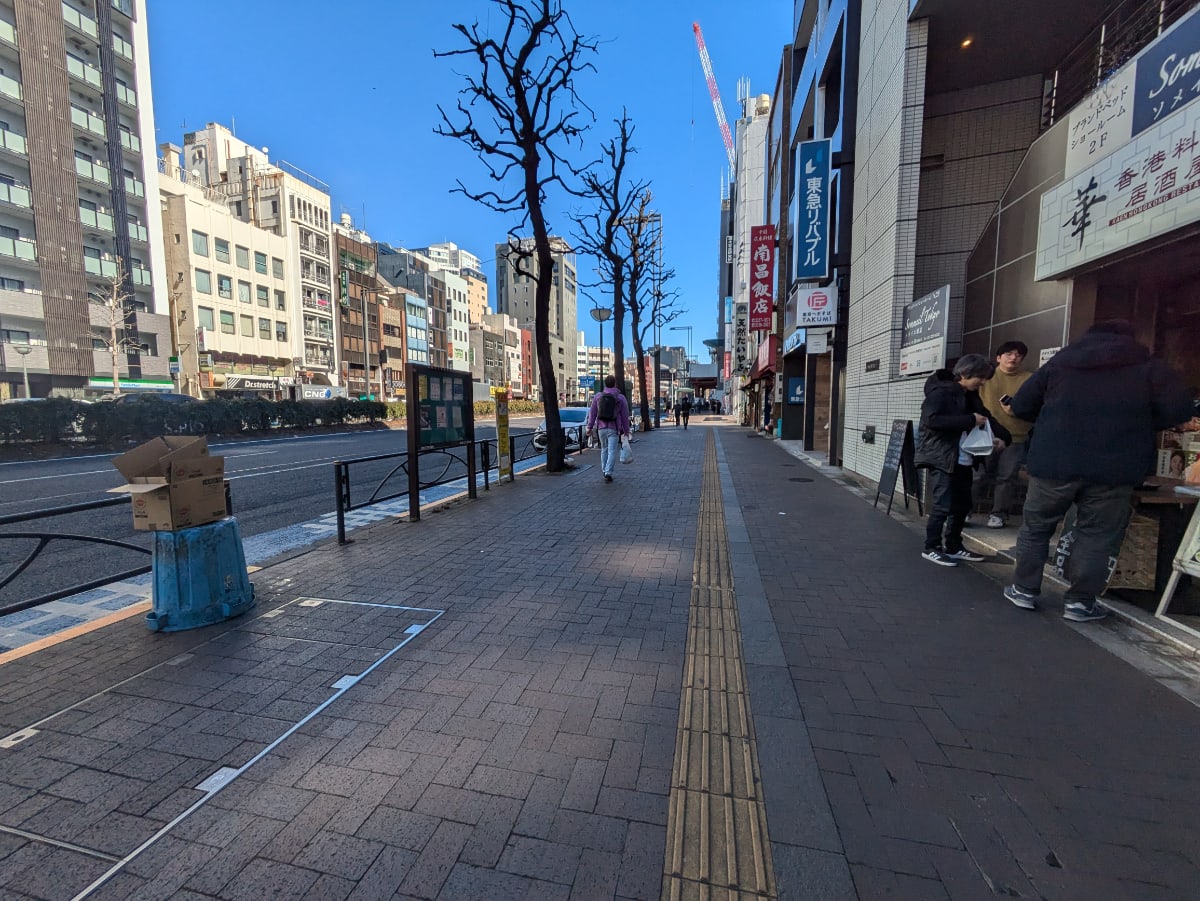 v20250829150804/fresh/building/J00100388102_9