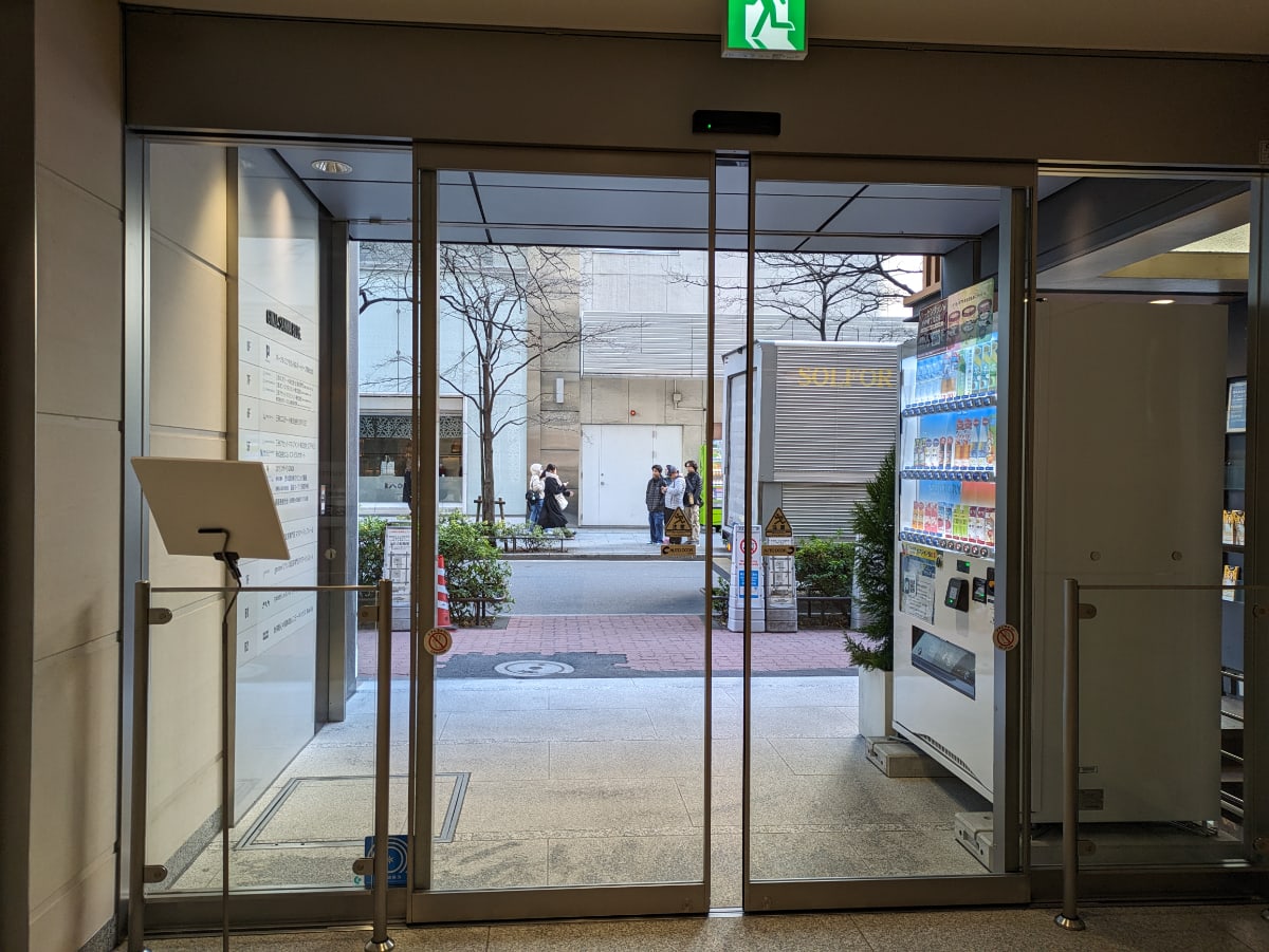 v20250829150804/fresh/building/J00100390682_21