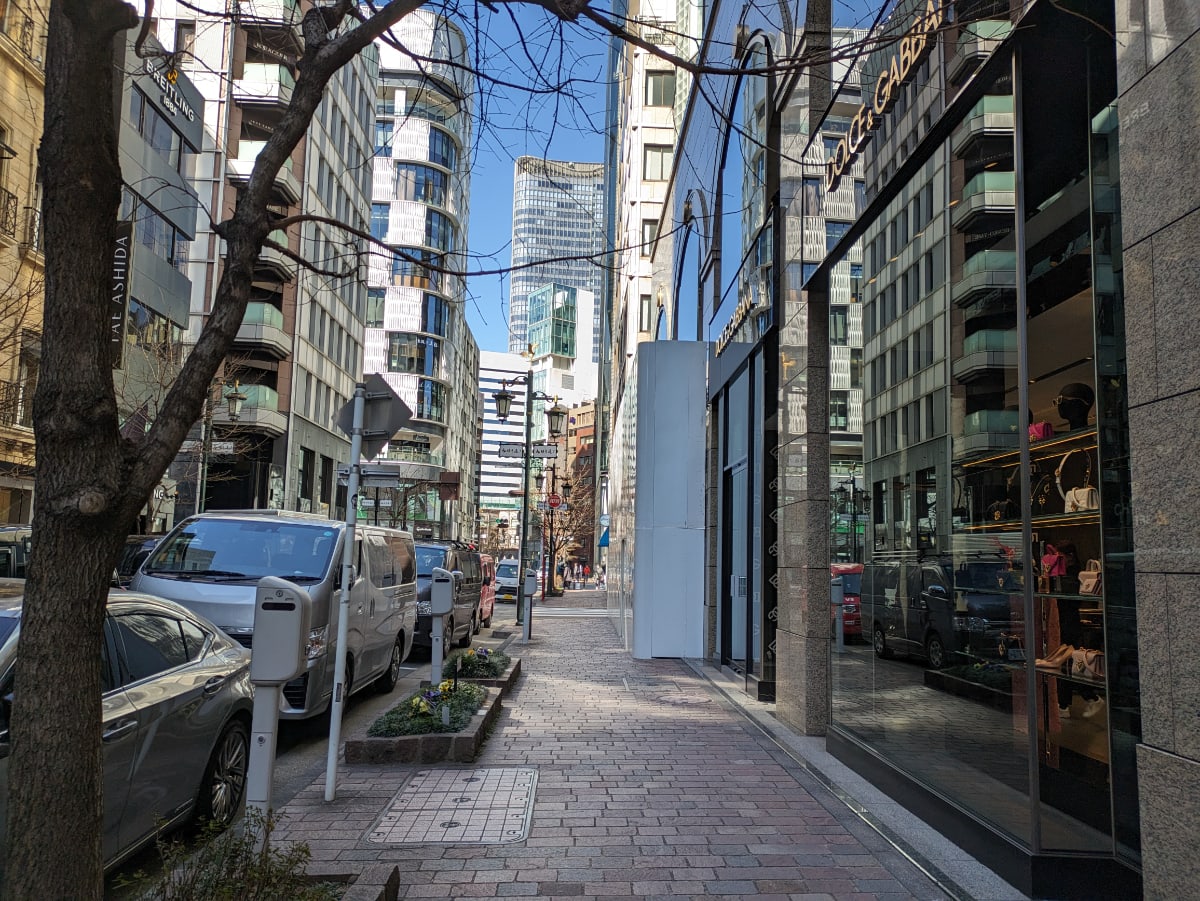 v20250830150604/fresh/building/J00100363141_21