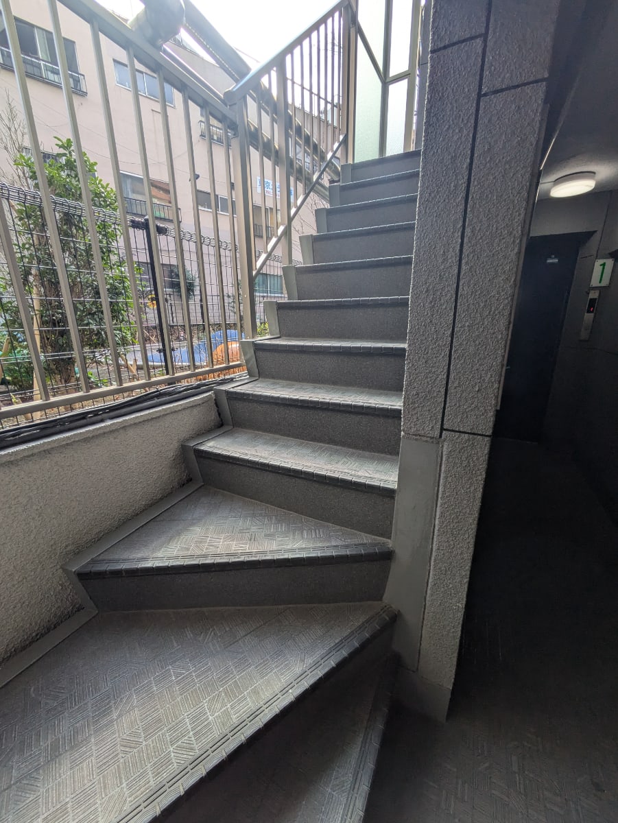 v20250830150604/fresh/building/J00100375836_9