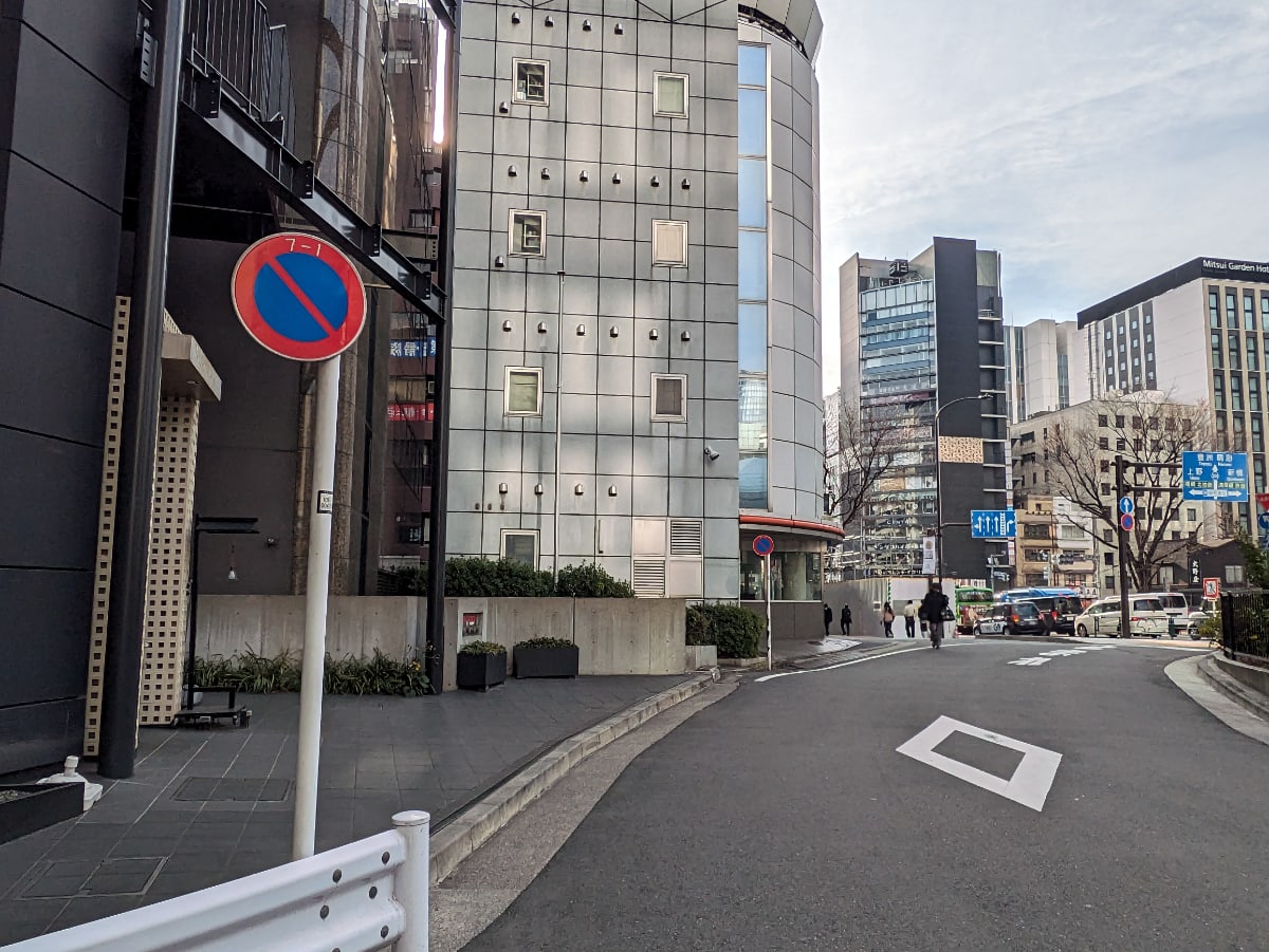 v20250830150604/fresh/building/J00100376051_12