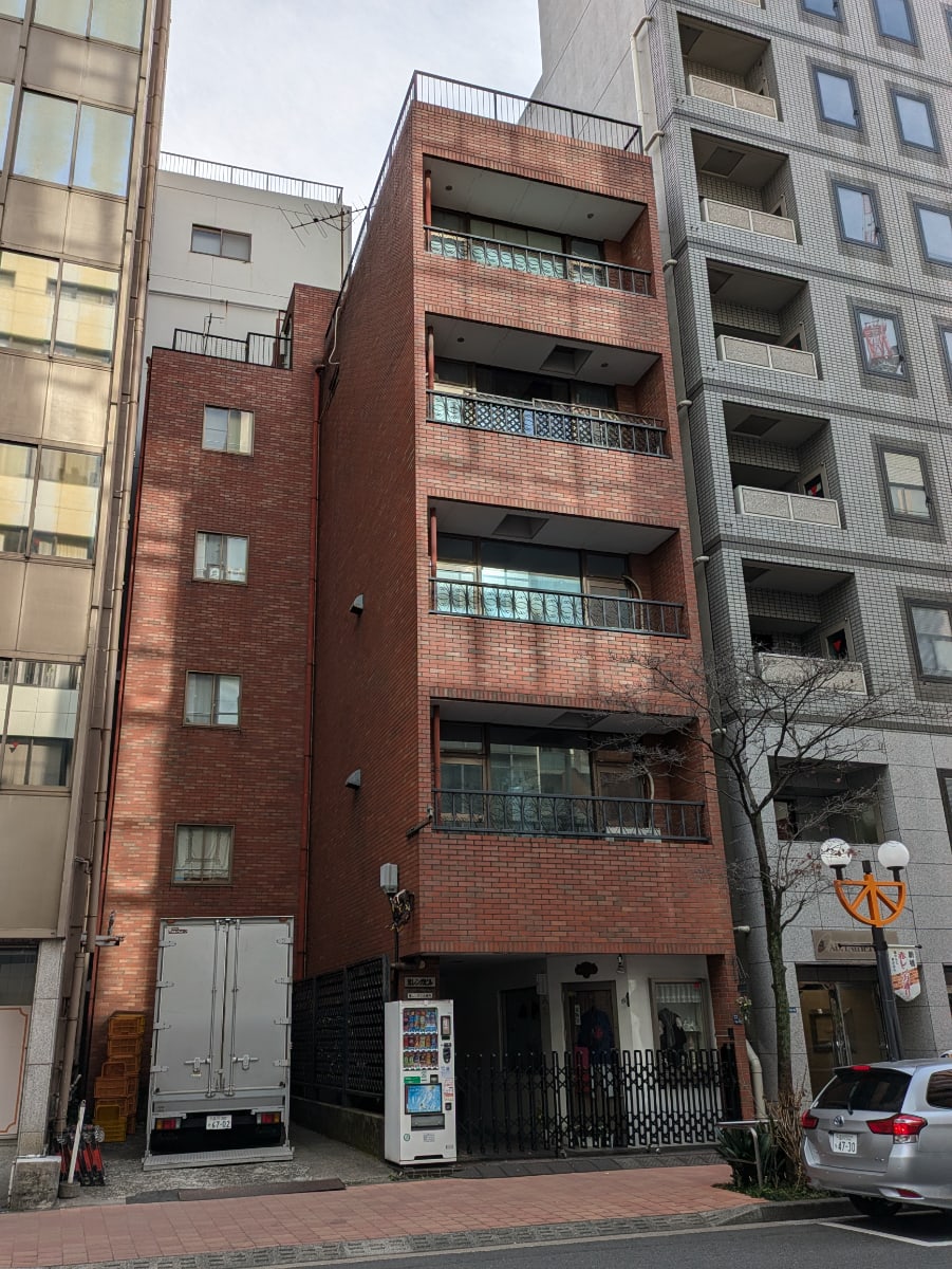 v20250830150604/fresh/building/J00100380410_7
