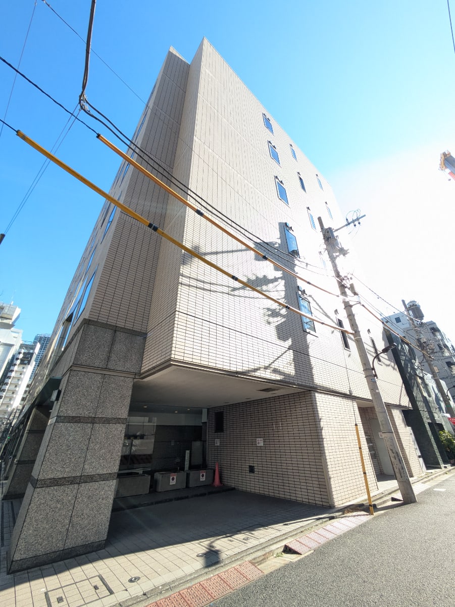 v20250830150604/fresh/building/J00100385569_10