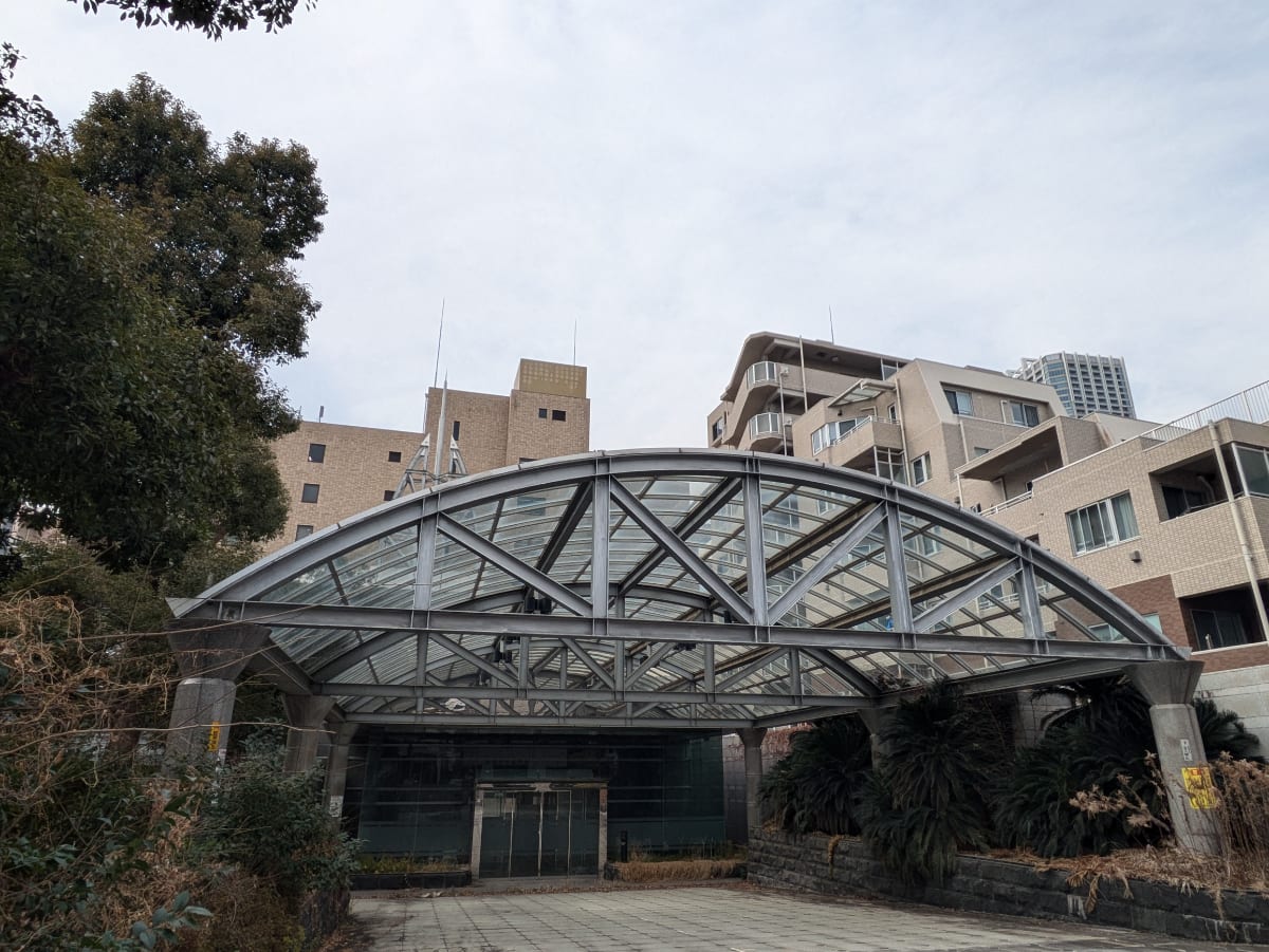 v20250830150604/fresh/building/J00100414983_1