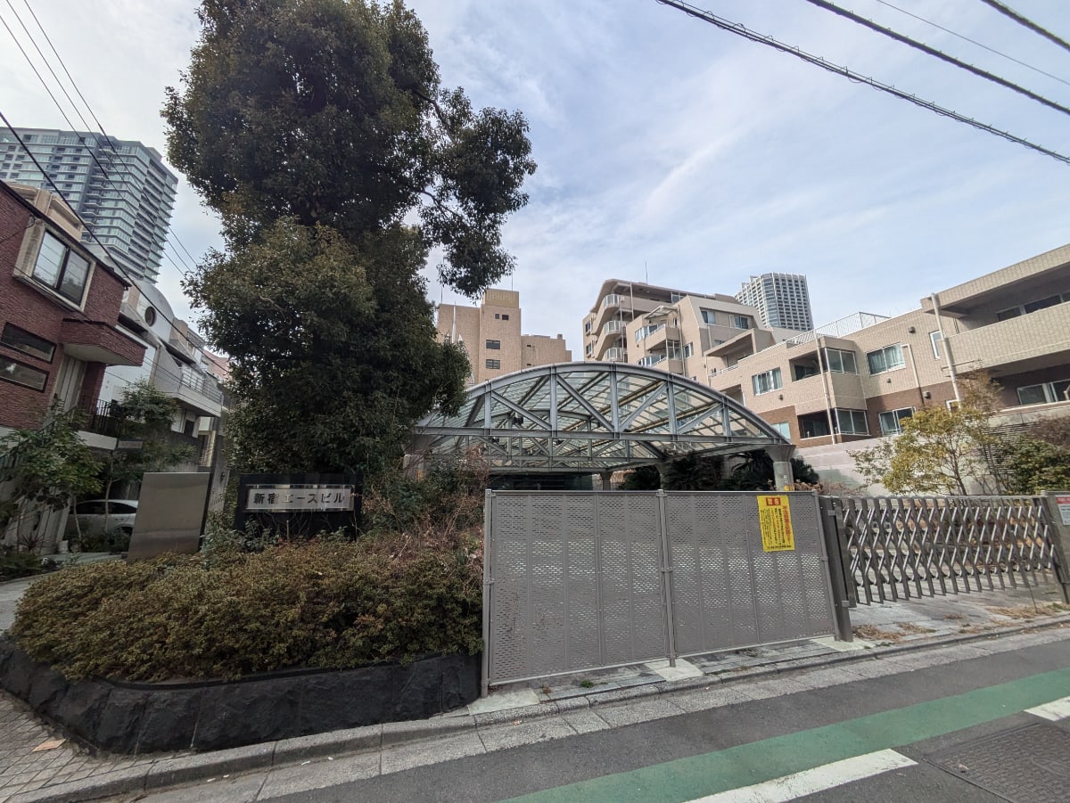 v20250830150604/fresh/building/J00100414983_5