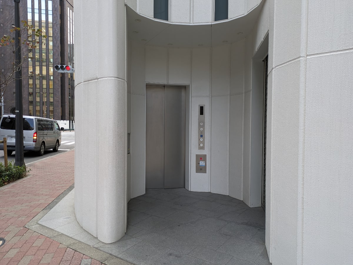 v20250830150604/fresh/building/J00100418933_3