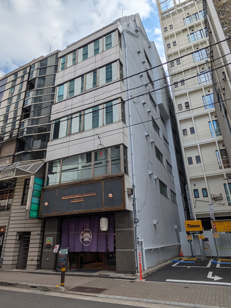 v20250831150547/fresh/building/J00100385086_10