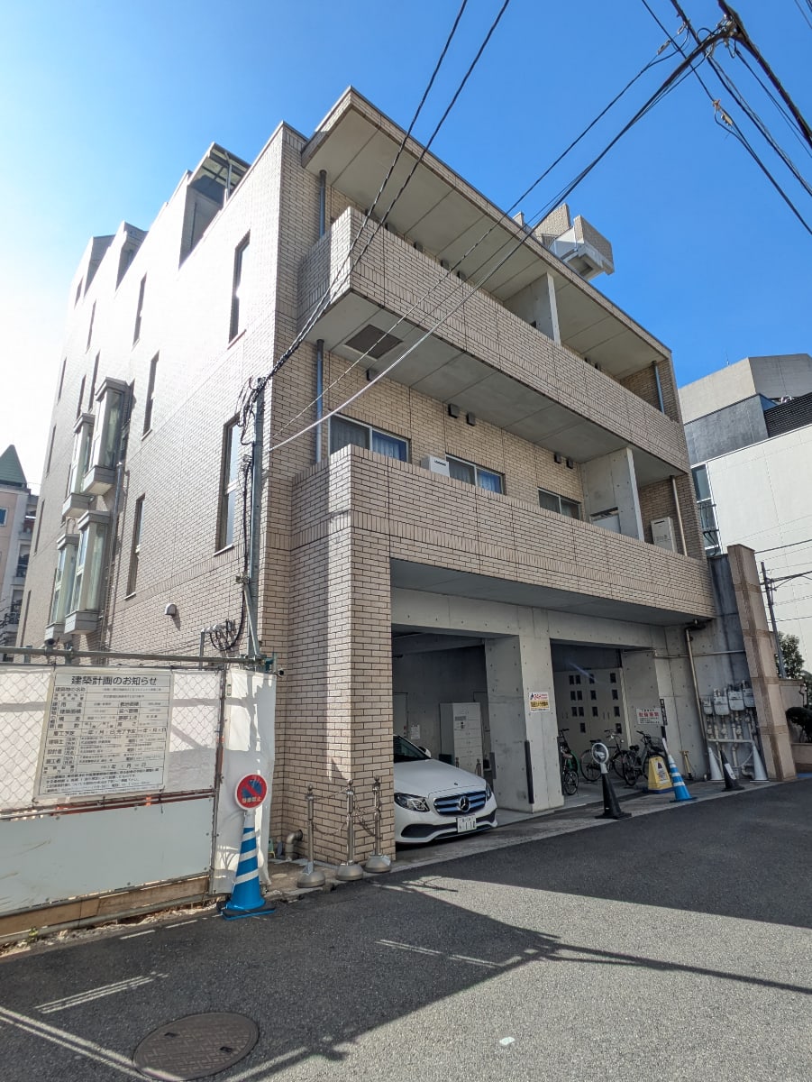 v20250902150705/fresh/building/J00100368717_14