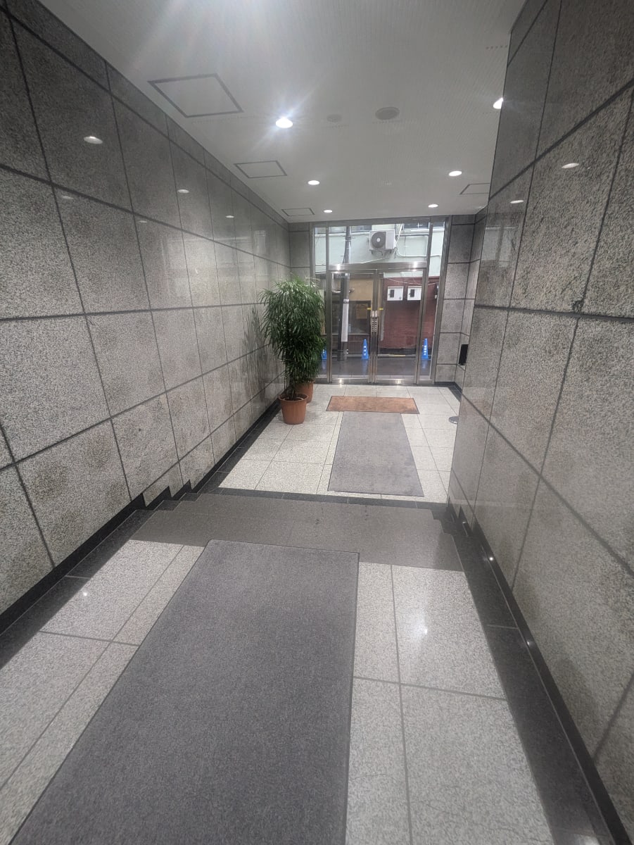 v20250903150709/fresh/building/J00100356752_65