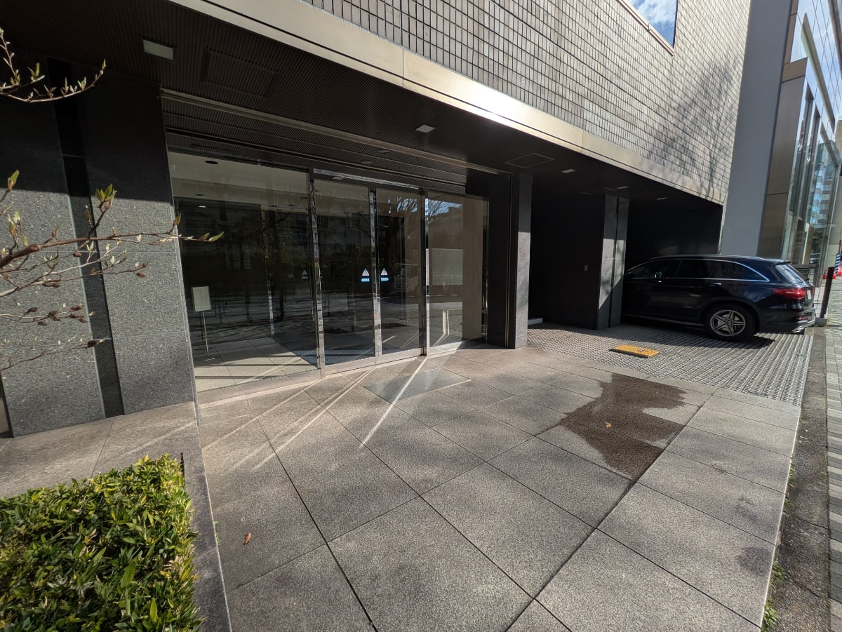 v20250903150709/fresh/building/J00100357045_3