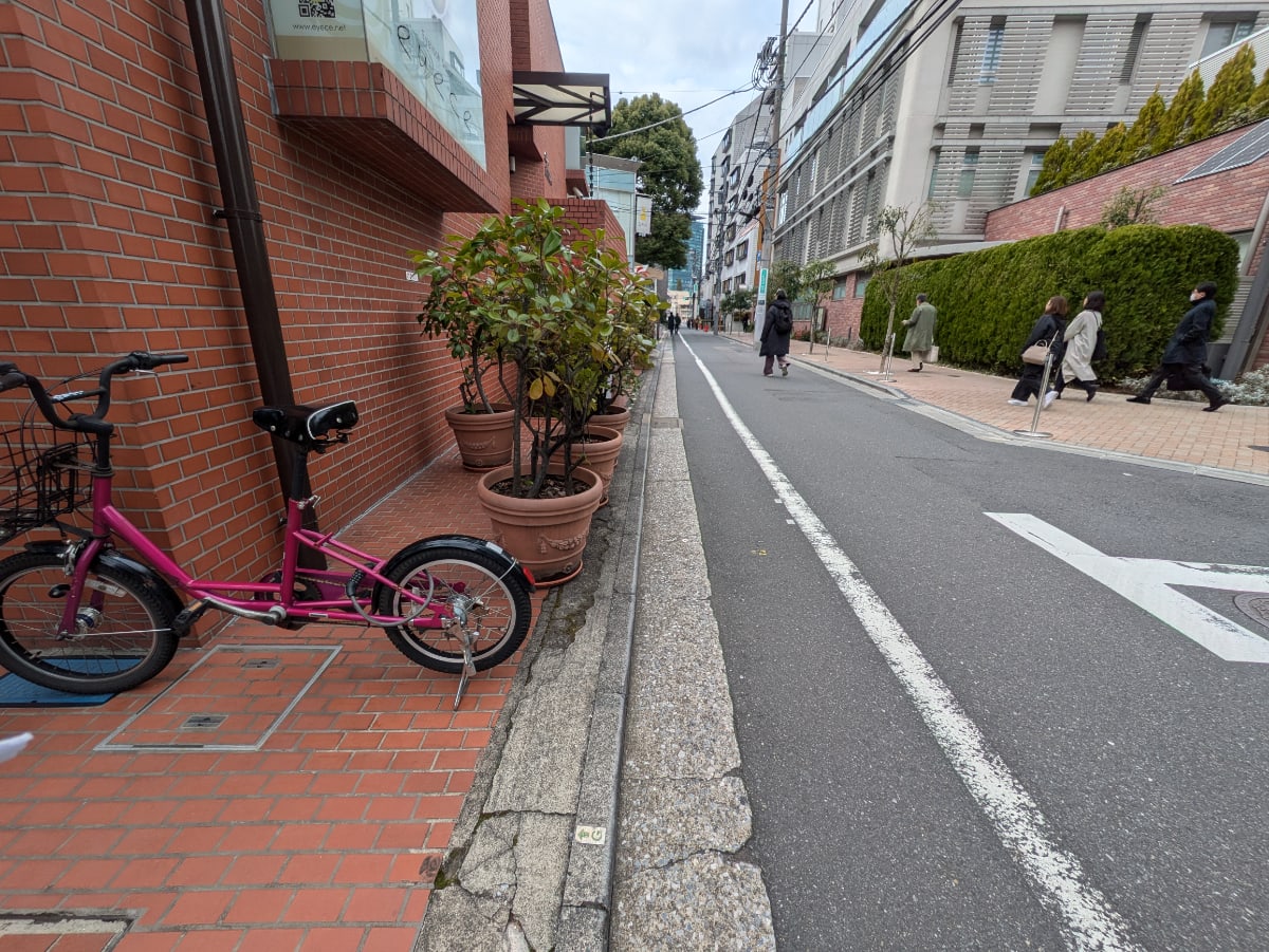 v20250903150709/fresh/building/J00100371579_2