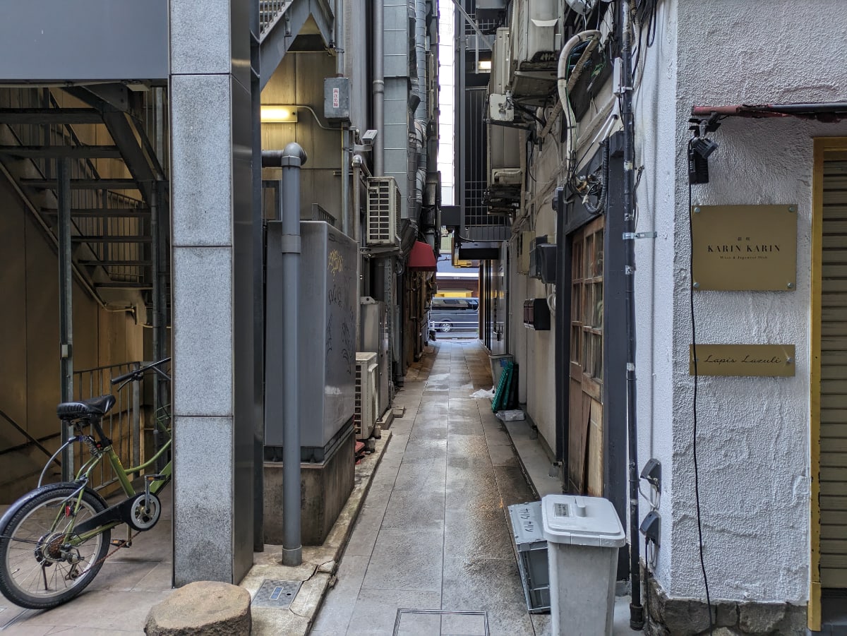 v20250903150709/fresh/building/J00100373417_9