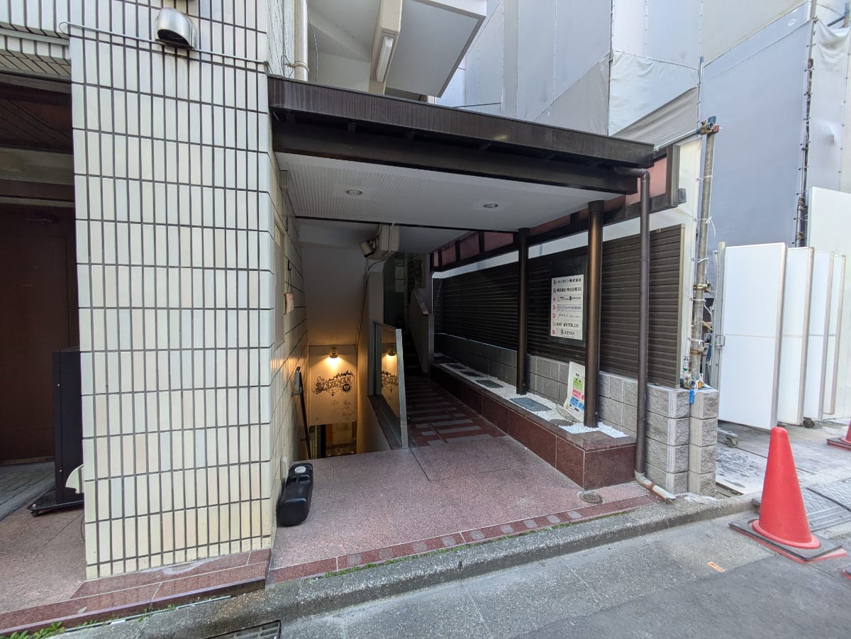 v20250903150709/fresh/building/J00100373953_3