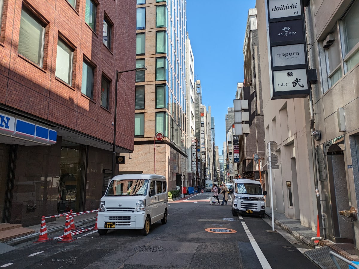 v20250903150709/fresh/building/J00100376764_21
