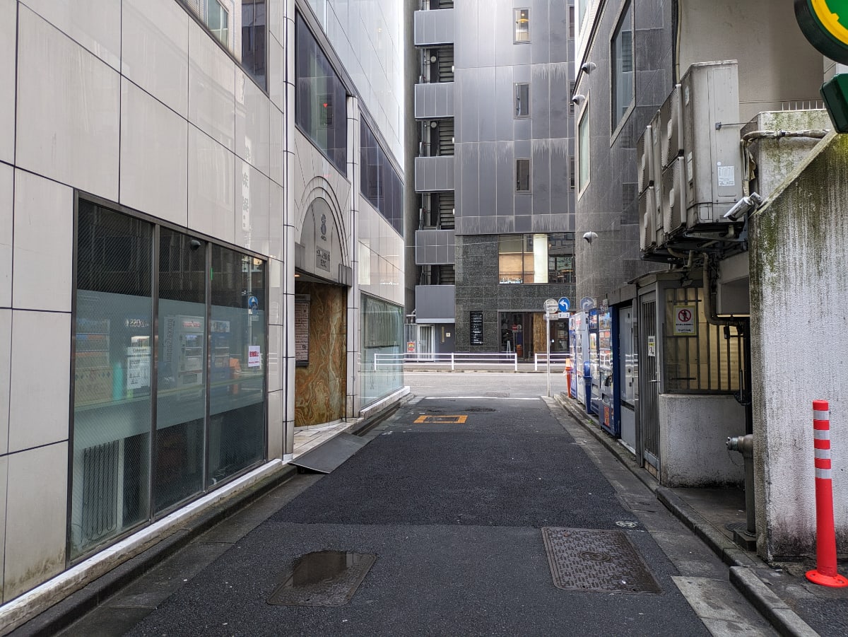 v20250903150709/fresh/building/J00100379472_28