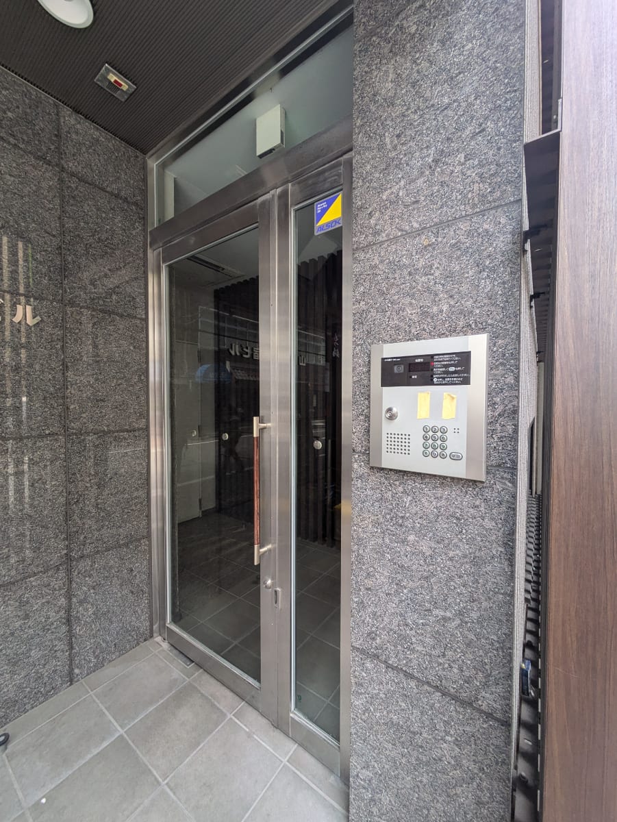 v20250903150709/fresh/building/J00100388196_10