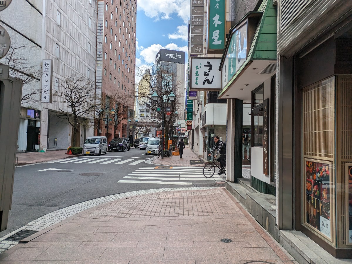 v20250903150709/fresh/building/J00100398100_2