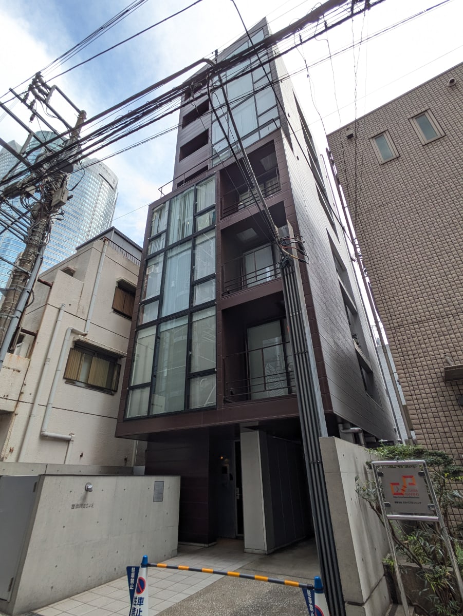v20250903150709/fresh/building/J00100403957_11