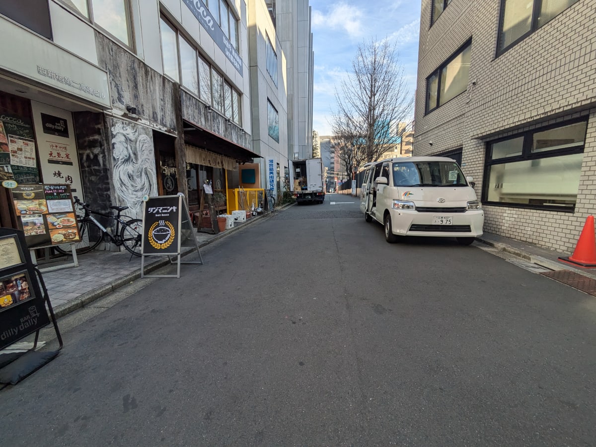 v20250903150709/fresh/building/J00100408498_11