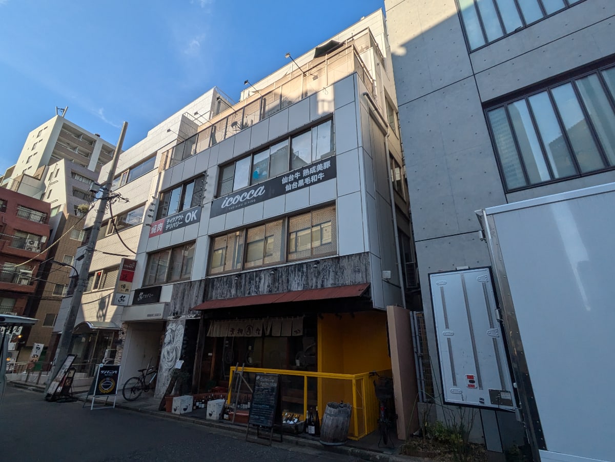 v20250903150709/fresh/building/J00100408498_5