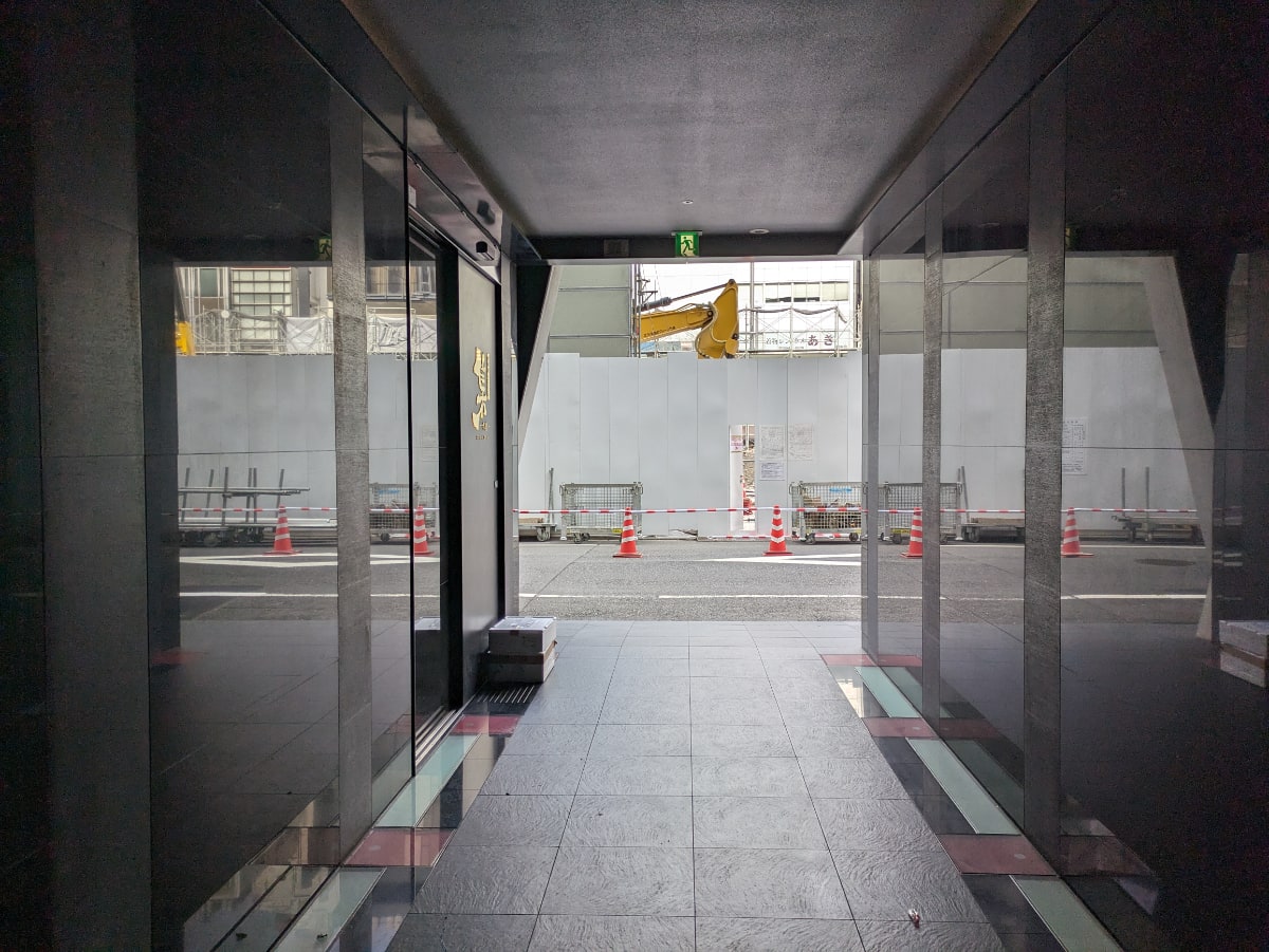 v20250903150709/fresh/building/J00100409855_15