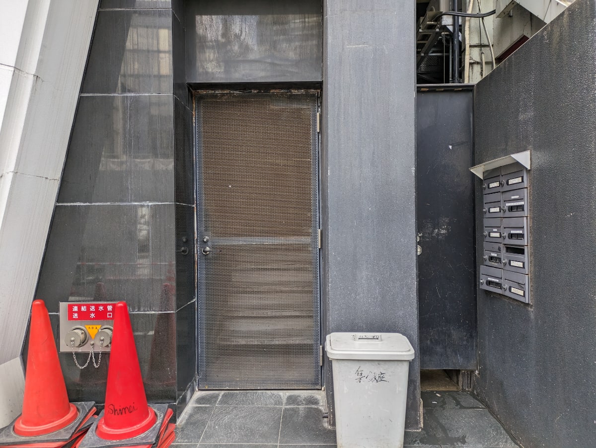 v20250903150709/fresh/building/J00100409855_9