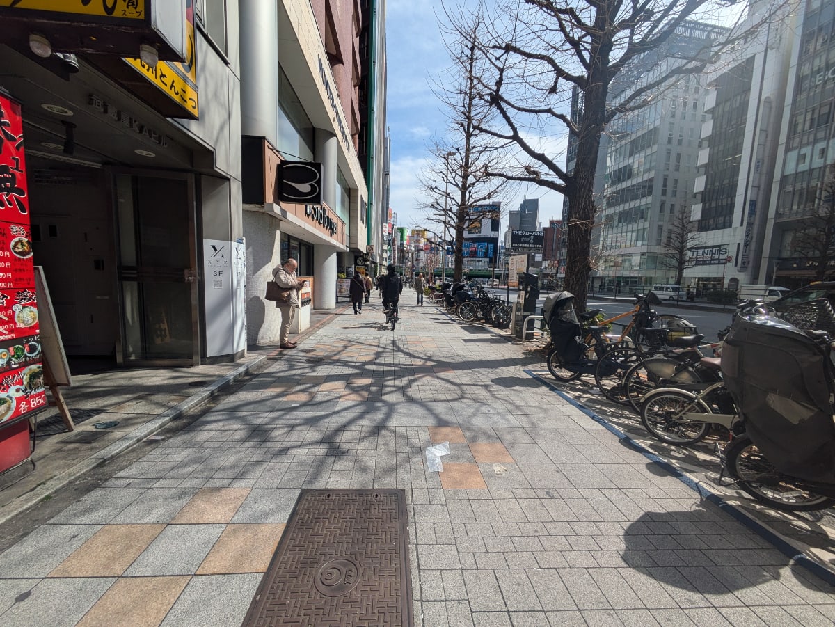 v20250903150709/fresh/building/J00100415813_2