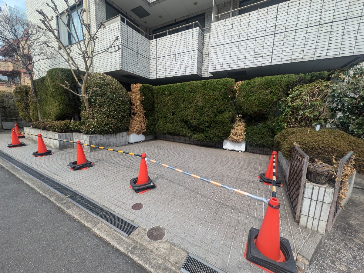 v20250903150709/fresh/building/J00100432213_10